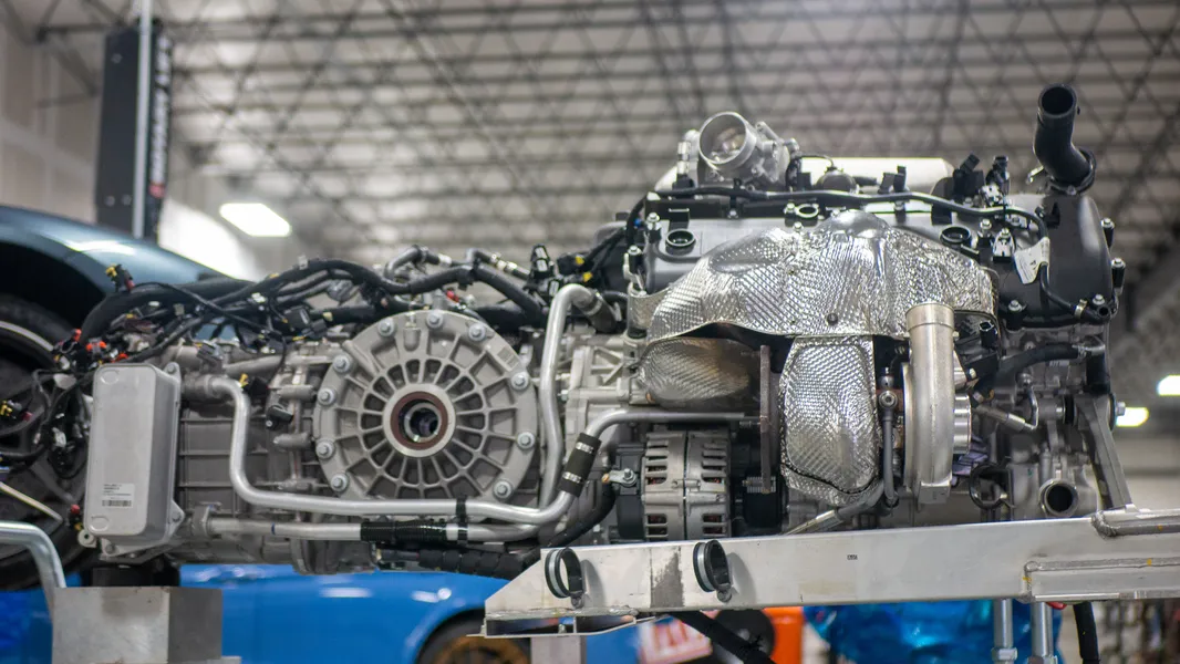 Stock 720S powertrain removal